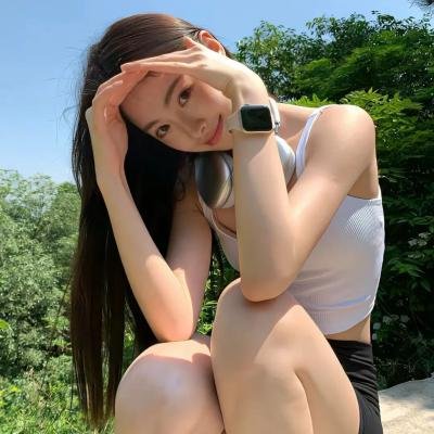 魔镜魔镜变变变 在线观看
